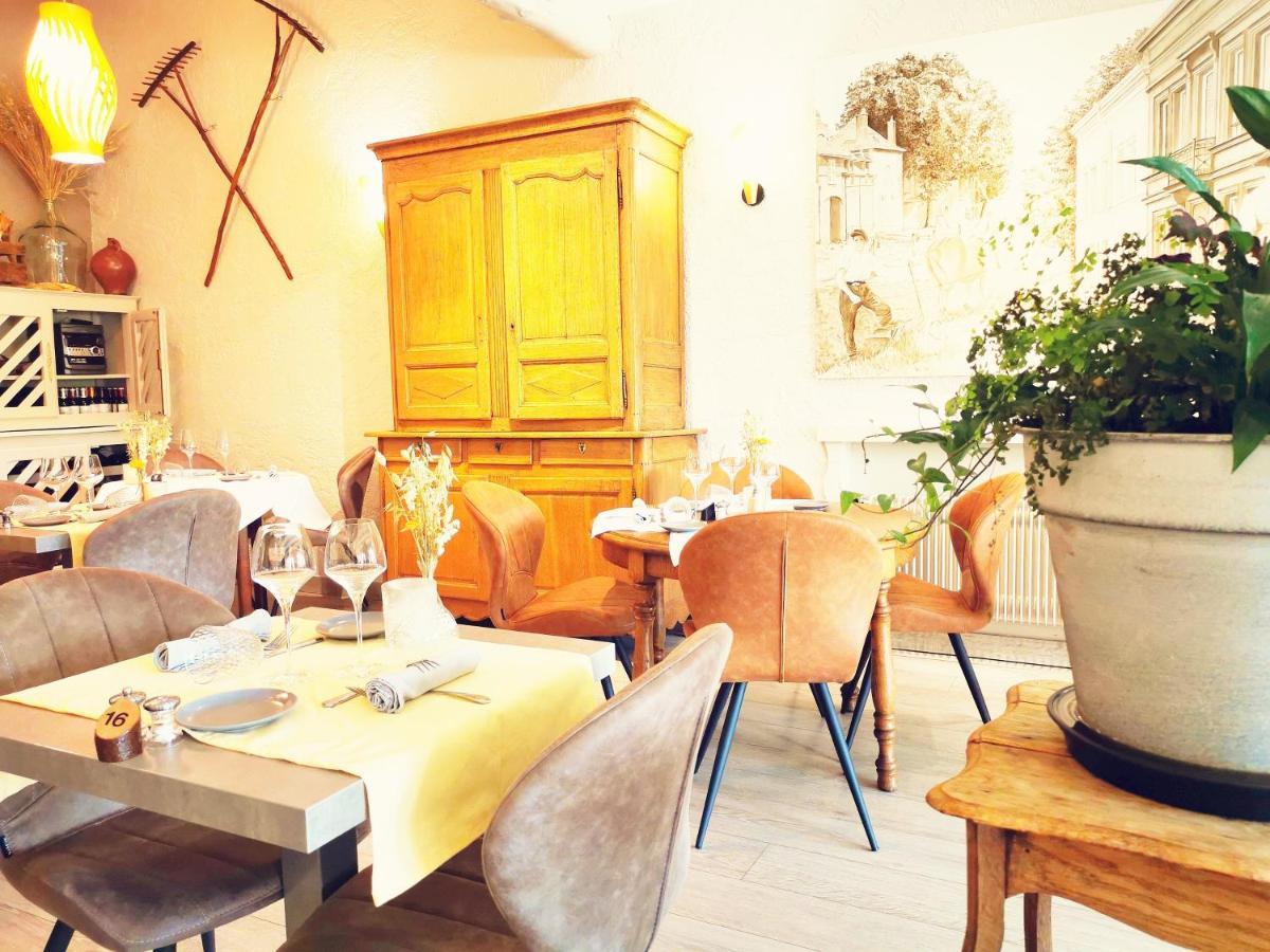 Logis La Sapiniere Otel Remilly-Aillicourt Dış mekan fotoğraf